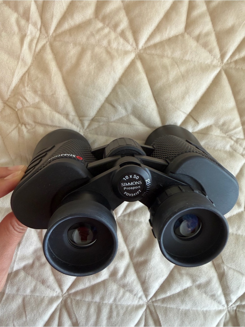 Simons ProSport 10x50 Black Binoculars with Neck Strap, Case and Caps - Picture 5 of 5